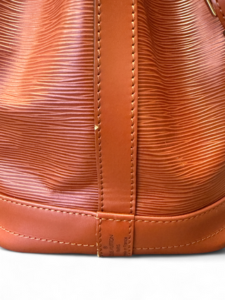 Louis Vuitton Congac Brown Epi Leather Noe GM Vintage 90s Champagne Bag
